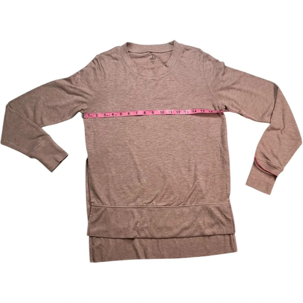 NWOT Alo Yoga Glimpse Split‎ Side Hem Long Sleeve Dusted Plum Heather Size Small